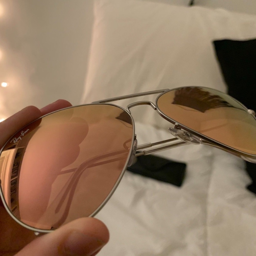 NEW Women’s/Men’s Rose Gold/Pink Mirrored Classic